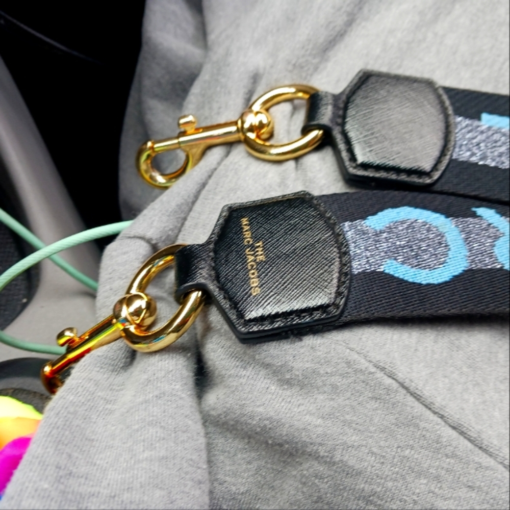 Marc Jacobs black.and blue shoulder strap - Picture 2 of 4